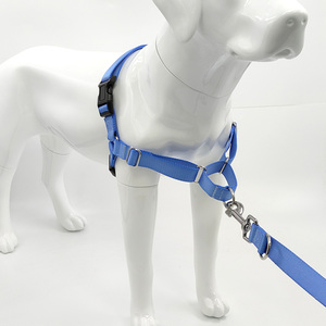 Arnés Ajustable para Perro de Nailon Azul con Cierre de Hebilla, Estilo Simple para Perros Medianos - Product Image 4