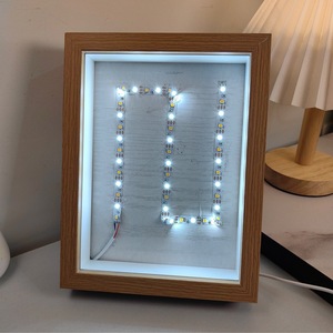 <span class=keywords><strong>Cadre</strong></span> <span class=keywords><strong>photo</strong></span> LED contemporain à commande tactile, avec bande lumineuse LED intégrée, en acrylique, pour photos et objets en relief – Meilleures ventes - Product Image 3