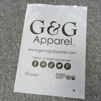 Sacs à fermeture éclair givrés avec logo personnalisé Sacs de vêtement en plastique mat avec fermeture éclair pour vêtements, chaussures, chaussettes, emballage