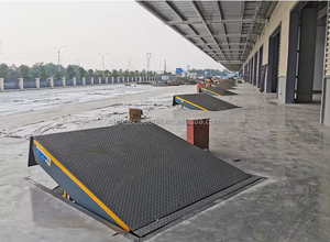 10T 강력한 리프팅 파워 도크 레벨러 고정형 산업용 적재 장비 공장용 - Product Image 5