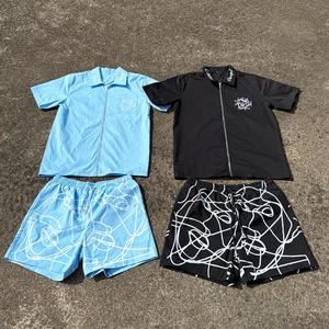Ensemble deux pièces de vêtements de travail personnalisés avec logo, chemise zippée et short, survêtement décontracté d'été, ensemble short de travail en sergé - Product Image 1