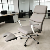 Chaise de bureau exécutive ergonomique en cuir inclinable à 140 degrés, dossier haut, base pivotante chromée, repose-pieds rétractable, pour la maison et le bureau