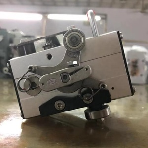 REALMAX Enrouleur de fil à bobine à entraînement par anneau roulant et rouleaux de guidage linéaire GP15C pour équipement de câblage et enrouleur à entraînement transversal - Product Image 3
