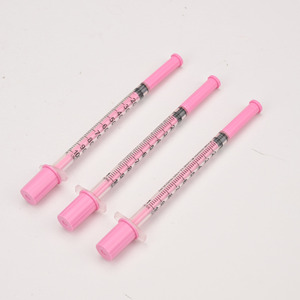 Siringa Monouso Rosa da 1ml Tipo Insulina - Ago Fisso 31G X 6mm/8mm Confezionata Singolarmente per Uso Veterinario - Product Image 2