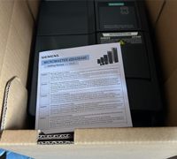 Inversor MICROMASTER 440 7.5kW 380-480V 6SE64402UD275CA1 6SE6440-2UD27-5CA1