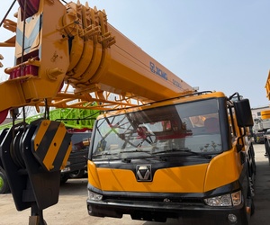 Used 25t Truck Crane XCM Qy25k5-1 Qy25kc Hydraulic Crane - Product Image 5