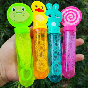 Varita de Plástico para Hacer Burbujas con Líquido de Recarga, Fácil de Transportar, Regalo para Jardín de Niños, Accesorio de Fotografía - Product Image 1