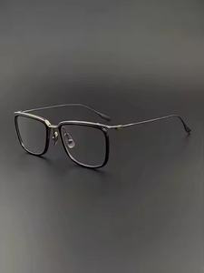 نظارات قراءة كلاسيكية سوداء قابلة للتخصيص بالجملة من المصنع للرجال والنساء، إطار للوجه الماسي، عدسات بصرية مصححة - Product Image 4