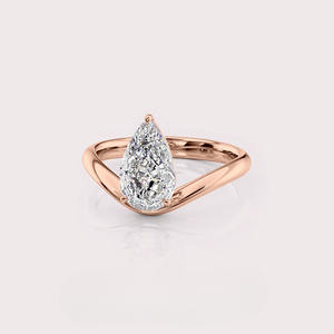 Elegante anillo de diamante en forma de pera creado en laboratorio, joyería sostenible de oro rosa de 14K - Product Image 2