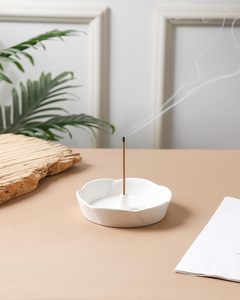 5.5 pouces porte-bâtons d'encens porte-encens en céramique bâton vertical brûleur d'encens inscents attrape-cendres pour Spa Yoga - Product Image 4