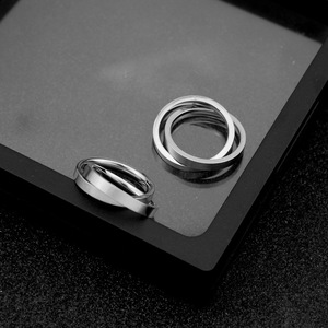 Hot Selling Simple Niche Design Stainless Steel Double Silver Plated Ring Personalized Fashion Unisex's Rings Wholesale Jewelry - Product Image 2