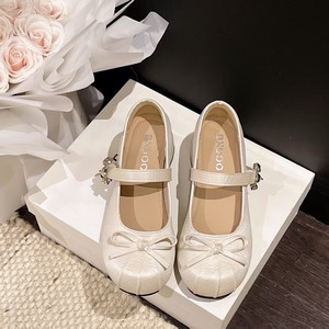 Chaussures Mary Jane pour femmes, bout carré, nœud, boucle en strass, talon bloc, en similicuir, style décontracté chic, 3 couleurs - Product Image 2