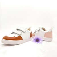 Offre Spéciale Vente en gros Fabricant de chaussures personnalisées Chaussures de sport de plein air en cuir véritable pour enfants