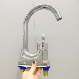 Grifo de Lavabo de Doble Manija, Cromado, con Válvula de Cerámica, 2 Orificios, Montaje en Encimera, Agua Fría y Caliente - Product Image 1