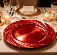 Assiettes de présentation dorées en plastique PP de 13 pouces à bord floral pour mariage, vente chaude en usine, assiettes décoratives dorées pour mariage