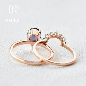 Bagues de fiançailles de luxe en alexandrite de laboratoire taille poire, en argent 925 personnalisé, avec moissanite verte, ensemble de bagues de mariage pour couple, bijoux fins pour femme - Product Image 2