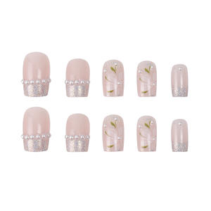 Nuevas Uñas Postizas Acrílicas Cortas con Diamantes <span class=keywords><strong>de</strong></span> Imitación para Mujer, <span class=keywords><strong>Baratas</strong></span> al por Mayor <span class=keywords><strong>de</strong></span> Fábrica - Product Image 3