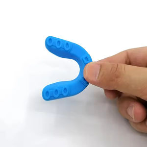 Protector Bucal de Ajuste Instantáneo, Comodidad y Protección de Nivel Dental, Protector Bucal Moldeable para Fútbol, Boxeo, Rugby, MMA - Product Image 4