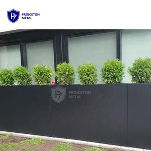 Fioriere in Alluminio Resistenti alla Ruggine per Rivenditori, Edifici Commerciali, Complessi Residenziali e Paesaggi Pubblici - Product Image 4