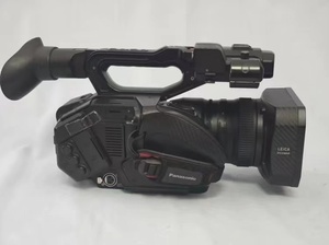Cámara de Video Digital Panasonic AG-DVX200MC 4K de Alta Gama, 90% Nueva, con Lente Integrada - Product Image 3