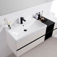 Wastafel Keramik Portabel Modern Eropa Laris Manis, Bak Cuci Lebar untuk Kamar Mandi, Penggunaan Rumah Sakit, Grosir Pabrik Chaozhou