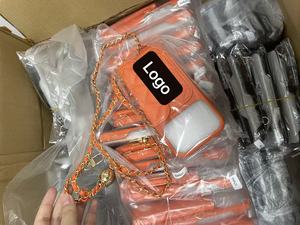 Custodia per <span class=keywords><strong>iPhone</strong></span> 17 <span class=keywords><strong>Pro</strong></span> Max in Materiale PC Elettroplaccato e Pelle PU con Catena a Tracolla e Porta Carte - Product Image 5