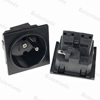 Connecteur industriel en gros d'usine, prise CA 16A Type-E Type-F, prise murale française Schuko UE pour bloc PDU IA