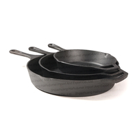 Vorgefertigtes minimalistisches 8-teiliges Gusseisen-Kochgeschirr-Set: Bratpfanne, Schmortopf, Grillplatte, Kasserolle, antihaftbeschichteter Kochtopf