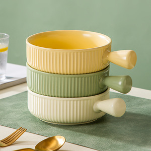 Tazón de cerámica personalizado con asas, perfecto para uso doméstico, incluyendo tazones para hornear, tazones para ensalada de frutas e inspirados en Morandi. - Product Image 3
