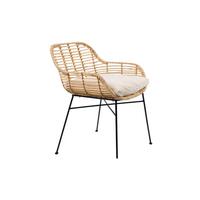 Chaise de salle à manger empilable en osier de style bohème moderne pour l'extérieur - Durable et imperméable pour les hôtels et les jardins