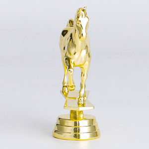 Figure de trophée ABS en or de bonnes ventes <span class=keywords><strong>moins</strong></span> <span class=keywords><strong>cher</strong></span> pour l'équitation de compétition équestre GZ93 - Product Image 2