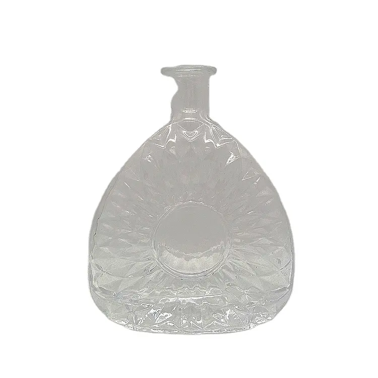 Bottiglia di vetro di forma unica all'ingrosso da 700ml per bottiglia XO/brandy con tappo a corona