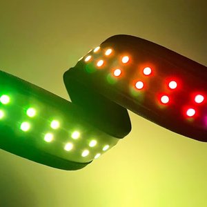 Aplicación controlada por teléfono inteligente, duradero, clásico, LED sólido, luminoso, recargable, Collar para perro mascota para seguridad en el paseo nocturno - Product Image 5