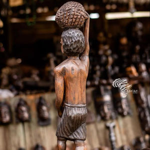 Centres de table en bois sculpté faits à la main, équitablement fabriqués, finition résistante aux intempéries, utilisation intérieure/extérieure - Product Image 1