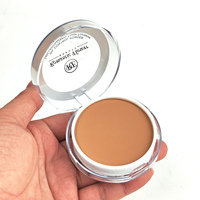 Fond de teint compact en poudre mate à couvrance totale pour peaux foncées, marque privée, en stock