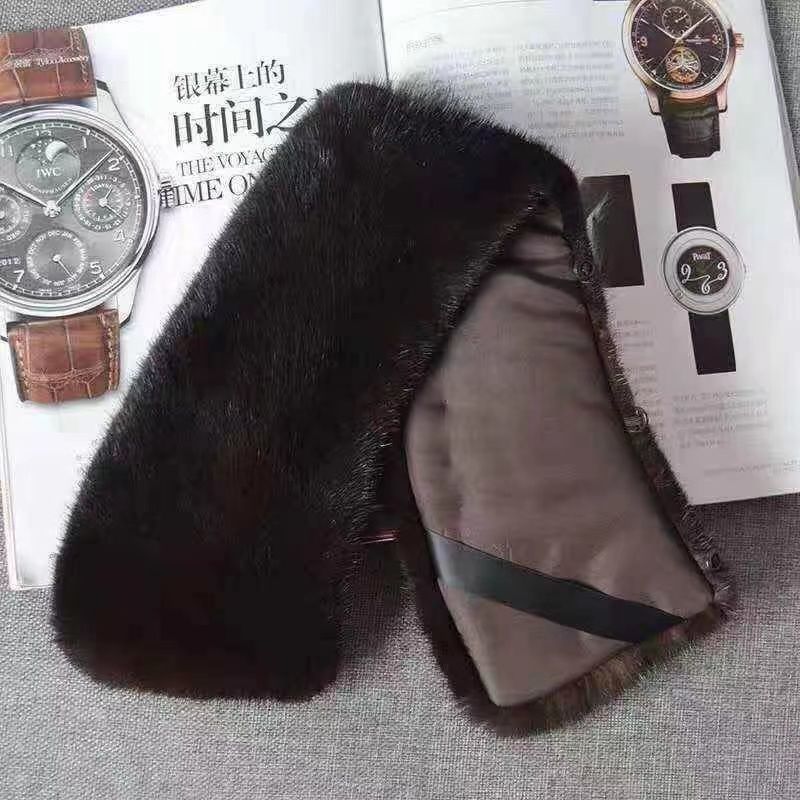 Collo di pelliccia a cinque bottoni [marrone]]