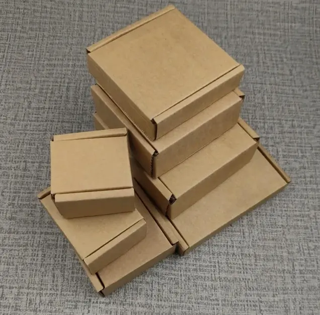 Fabrik preis Verpackung Kosmetik papier Box Kraft Schmucks cha tulle Versand Mailer Verpackung Mit Logo
