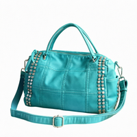 Sac fourre-tout décontracté vintage en cuir PU pour femme, grande capacité, imperméable, avec rivets et coutures décoratives, à poignée supérieure et bandoulière
