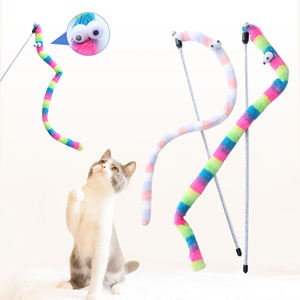 Juguete Interactivo para Gatos al por Mayor: Linda Oruga Arcoíris con Ojos Grandes, Palo de Plástico para Jugar con Gatos, Juguetes para Mascotas - Product Image 2