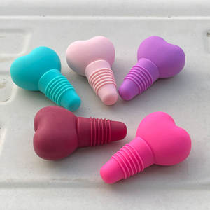 Tapones de Botella de Vino de Silicona en Forma de Corazón, Material de Grado Alimenticio Libre de BPA, Se Adapta a la Mayoría de las Botellas de Vino, Ecológico, Duradero y Fácil de Limpiar - Product Image 6