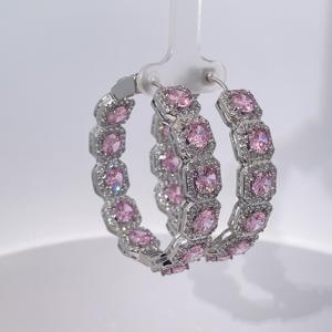 Boucles d'oreilles créoles géométriques classiques, tendance et luxueuses en or plaqué rose avec zircon rond pour femmes, Tianyu Gems - Product Image 6