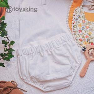 Ensemble cadeau pour nouveau-né : premières chaussures de marche, chaussons à semelle souple, bavoirs en coton (4 pièces) - Ensemble cadeau pour la <span class=keywords><strong>naissance</strong></span>/le baptême ou la fête prénatale - Product Image 3