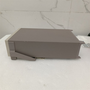 Testeur de batterie Keithley 2306, alimentation analogique CC 22 volts max pour usage en laboratoire - Product Image 3