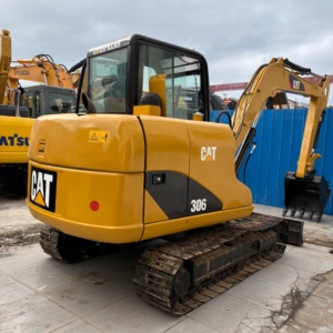 Excavatrice Caterpillar CAT 306 d'occasion du Japon à prix avantageux, petite machine de terrassement de 6 tonnes et mini-excavatrice d'occasion en vente - Product Image 3