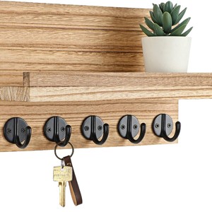 Porta llaves de madera para montar en la pared con ganchos, color madera natural, para entrada, dormitorio, sala de estar, almacenamiento - Product Image 1