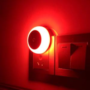 Lampe de nuit LED ronde électrique à brancher, lumières à capteur intelligent, mini lampes de nuit LED, lumière de couloir pour escalier - Product Image 1