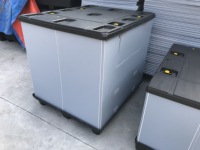 Ais-Pak Boîte de conteneur pliable et empilable en plastique bleu peint 1200x1000mm, réutilisable et recyclable, avec couvercle de palette