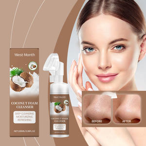 Limpiador facial de espuma de coco que limpia suavemente los poros, refresca e hidrata. - Product Image 1