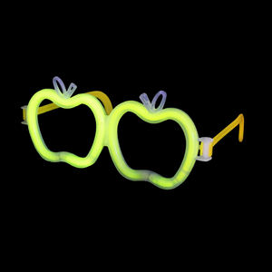 CE EN71 Apple <span class=keywords><strong>Glow</strong></span> Glasses Pulseras 200*5mm 6 horas Safe <span class=keywords><strong>Glow</strong></span> <span class=keywords><strong>Stick</strong></span> para fiestas de regreso a la escuela Directo de fábrica - Product Image 1