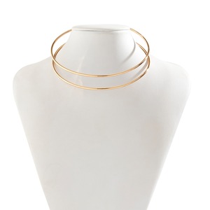 <span class=keywords><strong>Collar</strong></span> con Cruz de <span class=keywords><strong>Metal</strong></span> Dorado Simple para Mujer, Gargantilla de Acero Inoxidable Chapado en Oro - Product Image 2